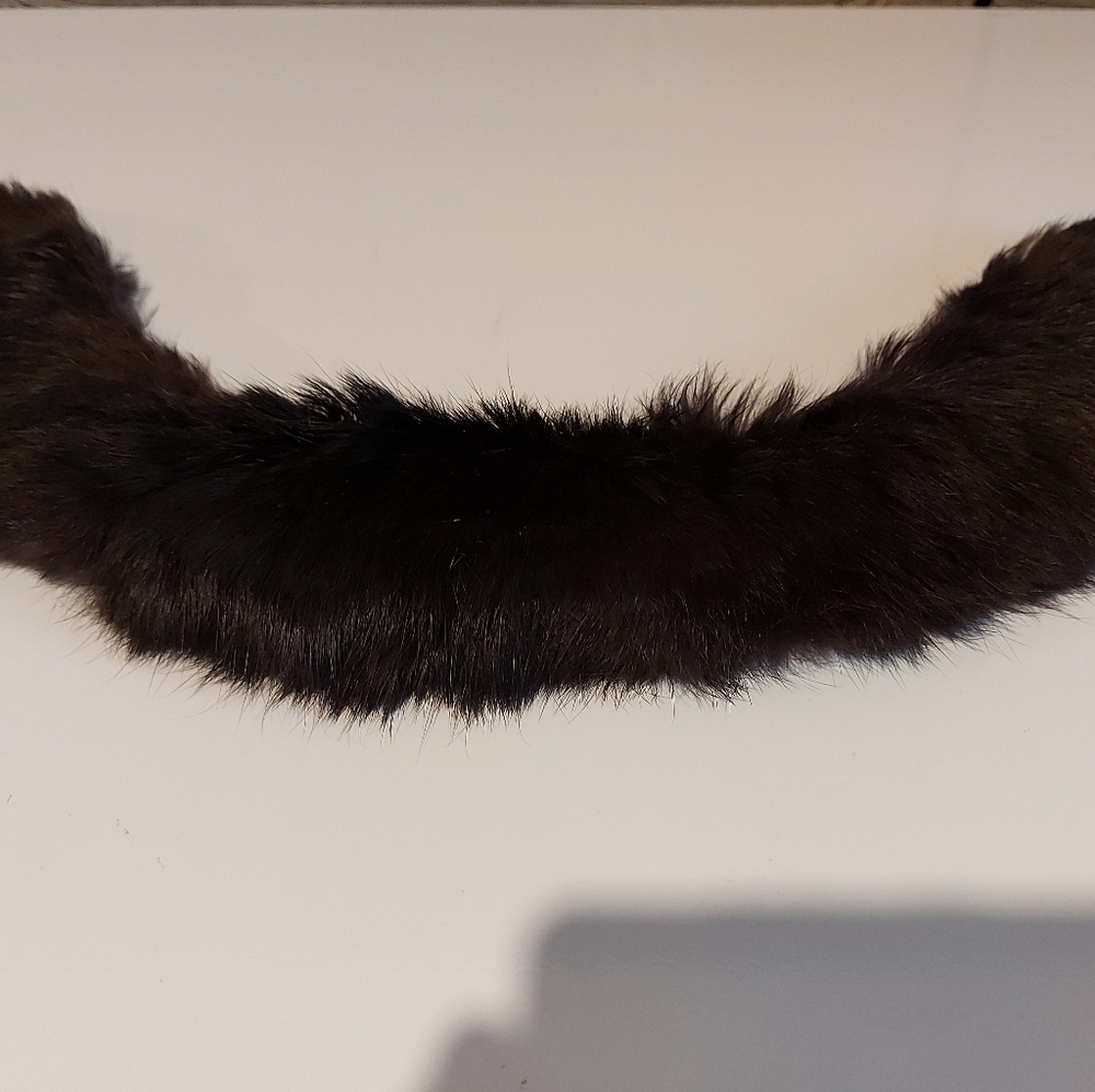Dark Brown Mink Collar
